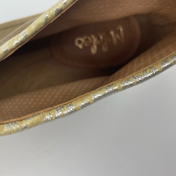 Maloles Tan Suede Ankle Booties With Snap Button Size 39.5 (US 9.5) - Picture 9 of 12